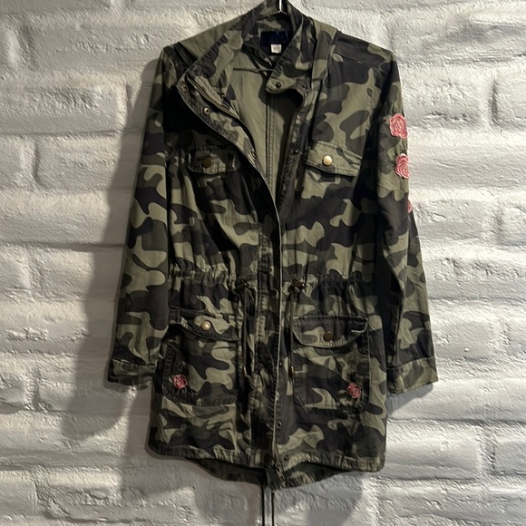 Blue Rain Jackets & Blazers - Blue Rain Francesca’s Camo Jacket